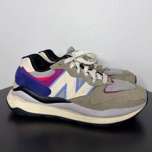 New Balance Olive and Pink Sneakers